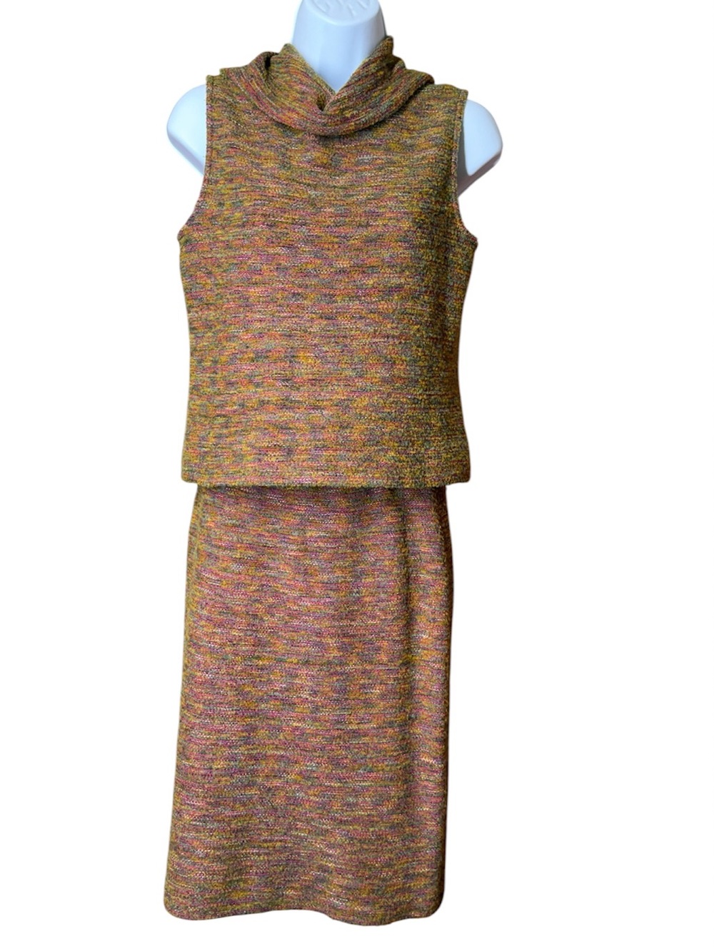 St. John Multicolor Textured Boucle Knit Sleeveless Top and Skirt Set